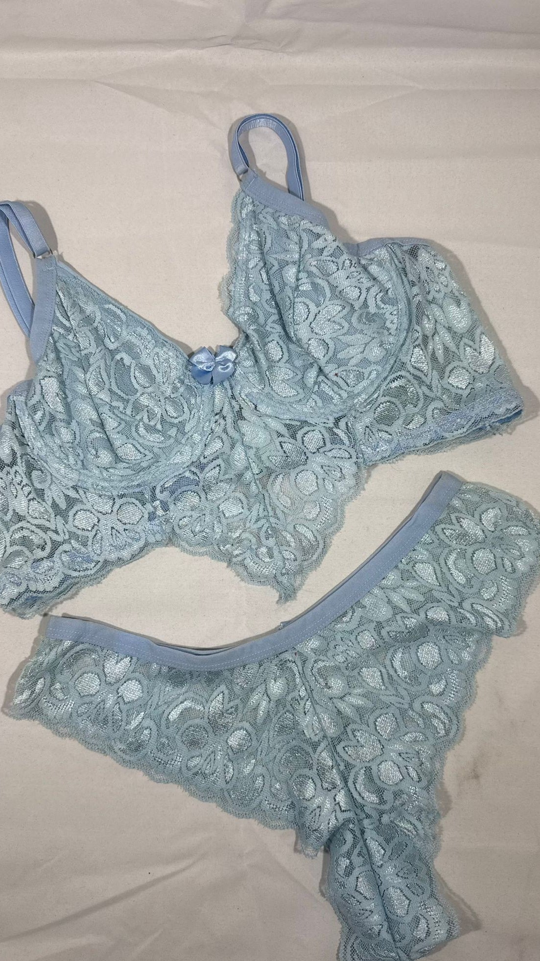 Conjunto Con Aro Alicia