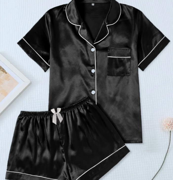 Pijama y short liso