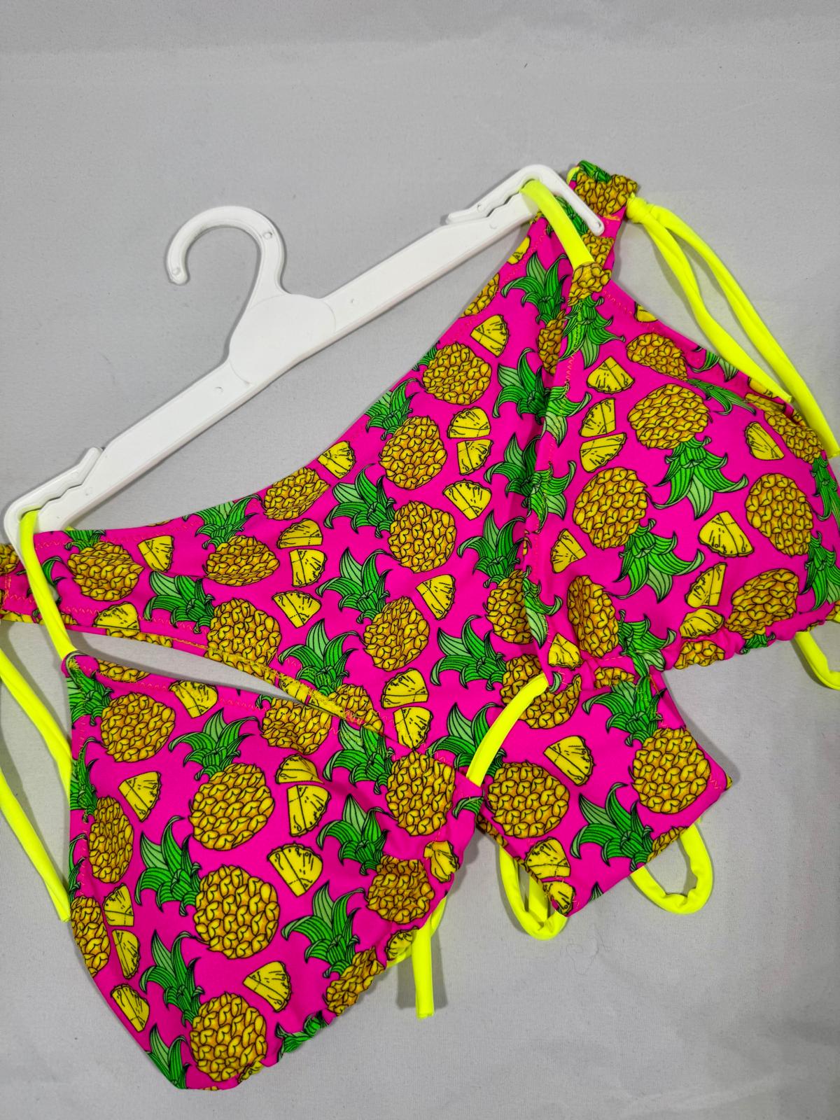 Bikini Vedetina Piñas