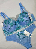 Conjunto Armado Con Push Up y Encaje