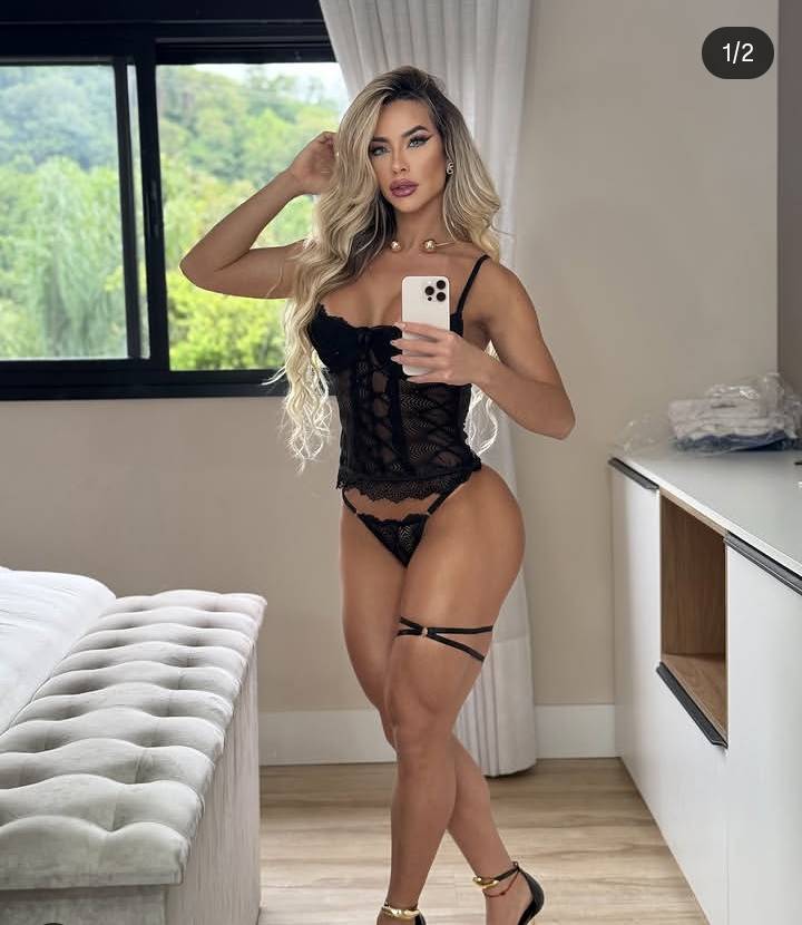 Set  Erika